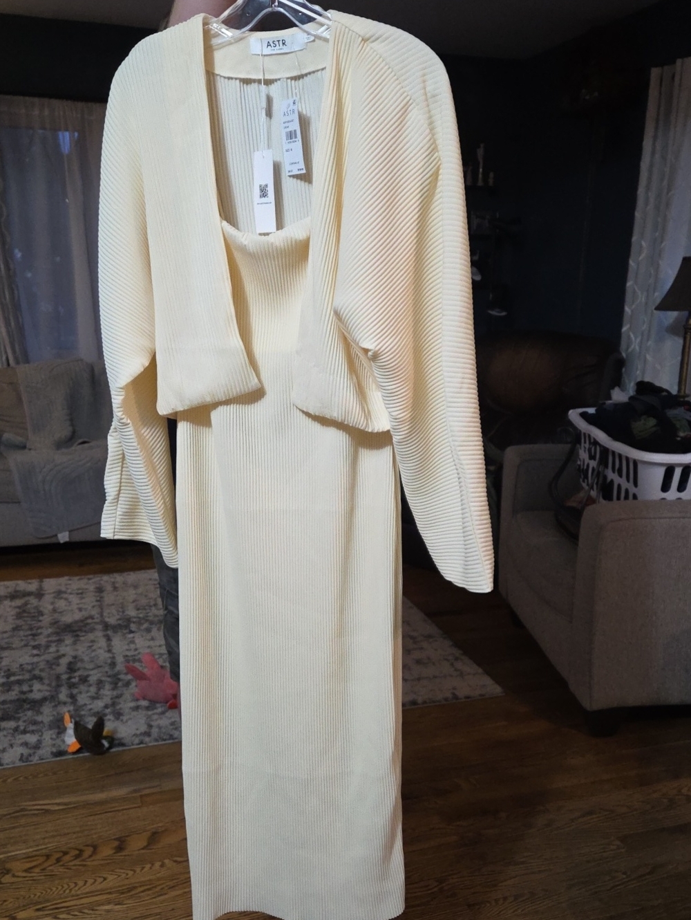 Astr Pale Yellow Ribbed Maxi Skirt With Bolero Jacket
